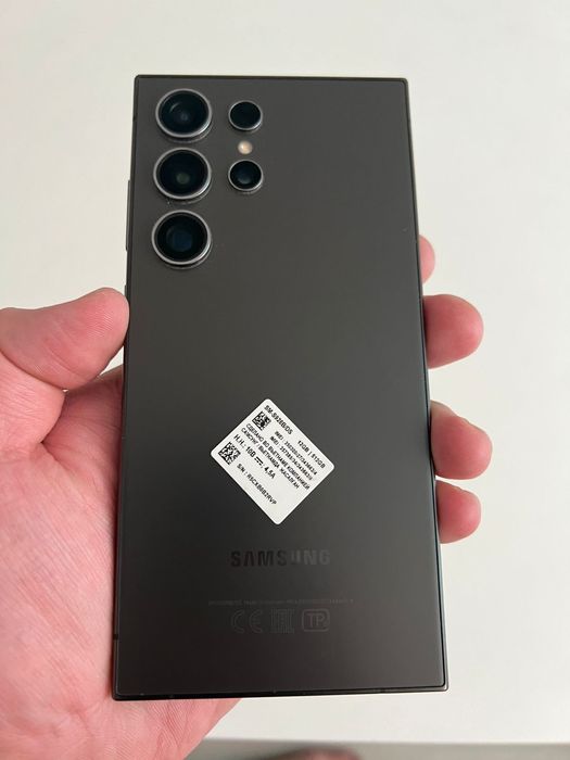 Продам срочно Samsung s24 ultra