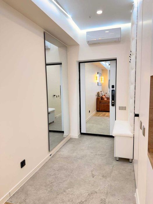Студия MODERA TOWERS с евролюкс ремонтом`