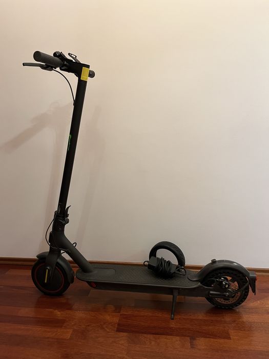 Xiaomi Mi Electric Scooter Pro 2 - Stare Foarte Buna + Upgrade