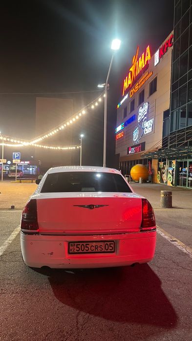 Chrysler 300C 2.7 V6
