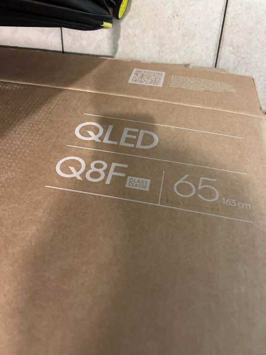 Телевизор SAMSUNG QLED 65Q8F, 65(163 см), Smart, 4K Ultra HD с гаранция