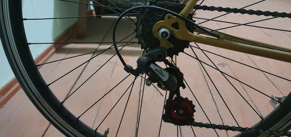 Продается велосипед Гонщик