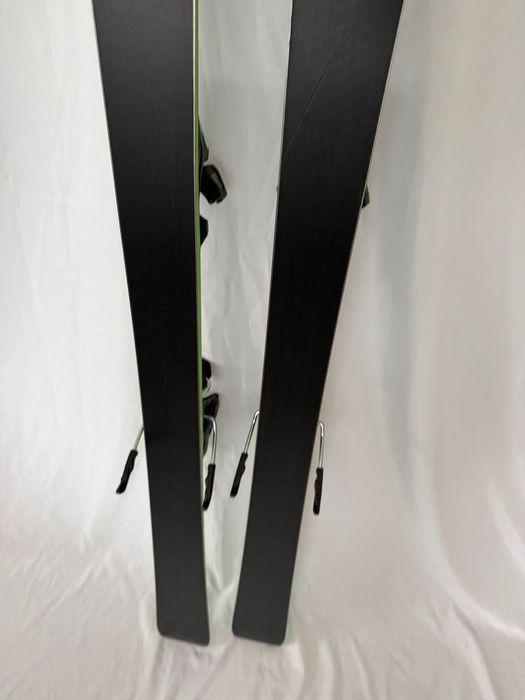 Ski Schiuri piste race carver Atomic Redster X5 168 cm