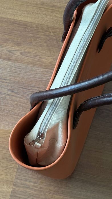 Продавам оригинална O bag чанта