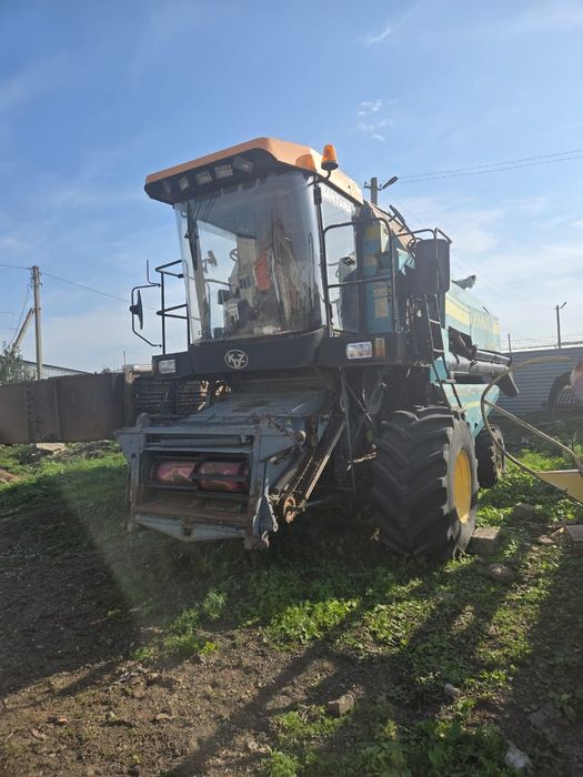 Продам Комбайн есиль