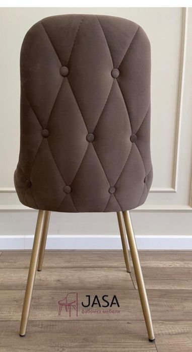 Стульчики купили не давно,причина продажи  подарили другую ,