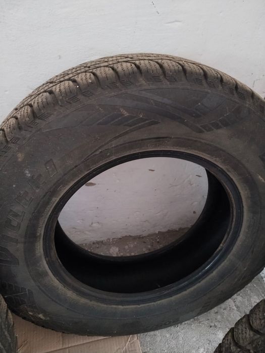 Продам шины хорошем состоянии