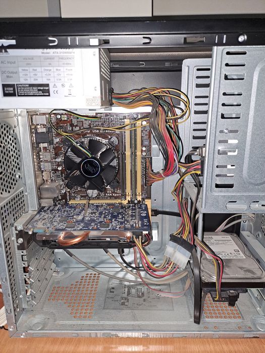 Компьютер игравой сотамиз