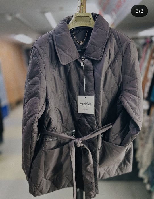 Продам  куртку осень весна