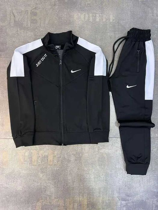 Детски екипи Nike