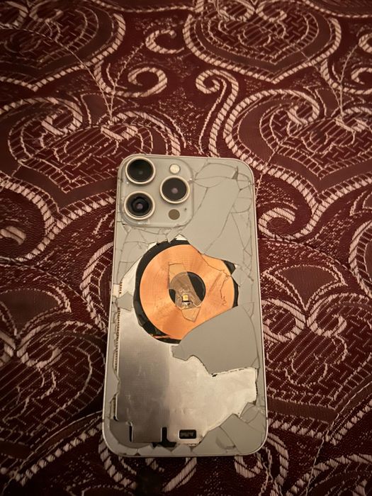 Айфон xr под корпусом 15про