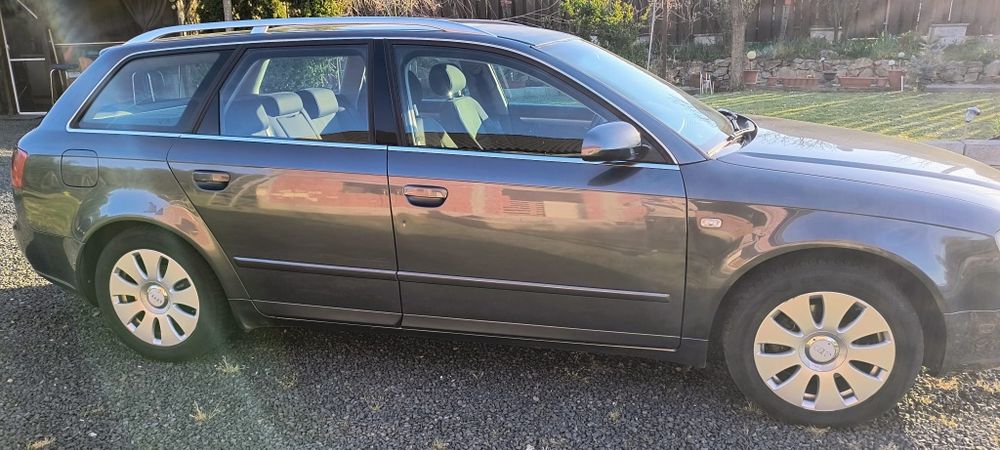 Vând Audii A4 B7