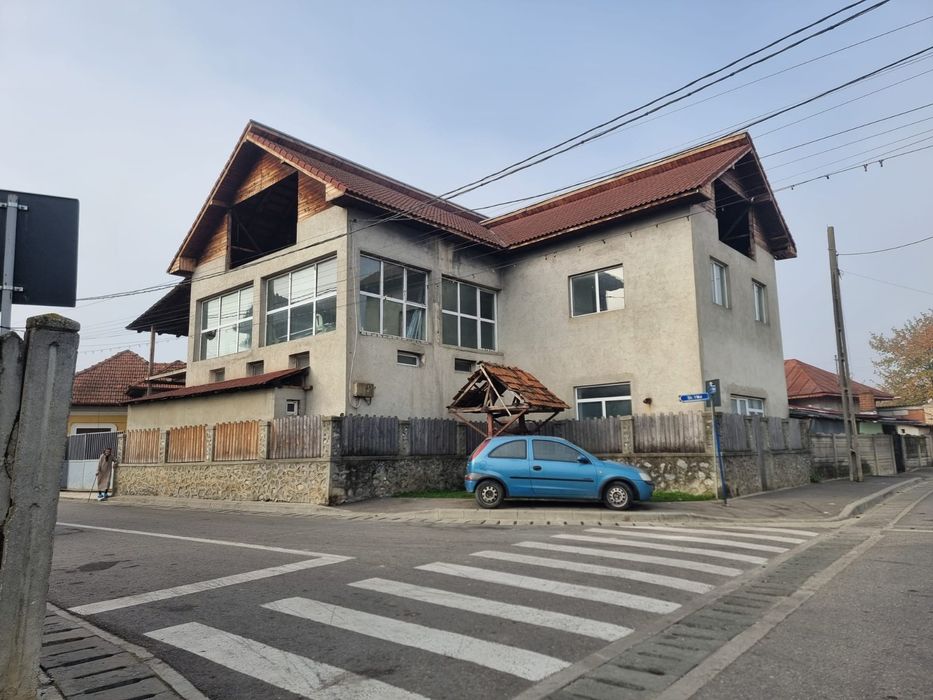 Casa P+1+m de vanzare