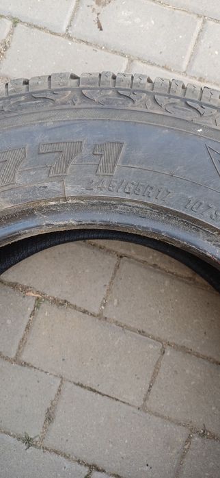 Продам шины в идеальном состоянии