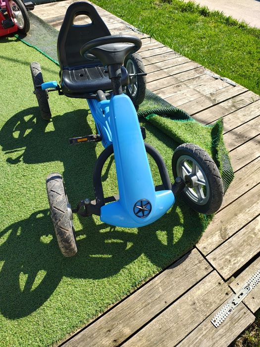 Kart copii cu pedale