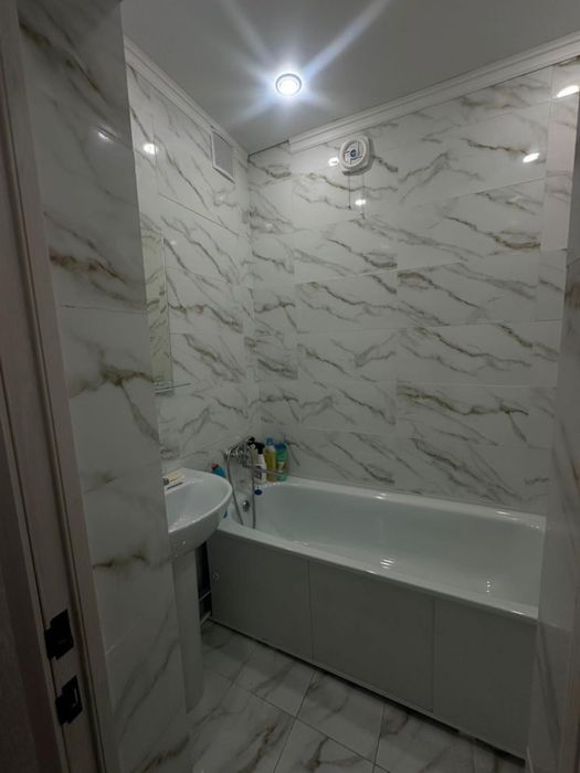 Продается трехкомнатная квартира