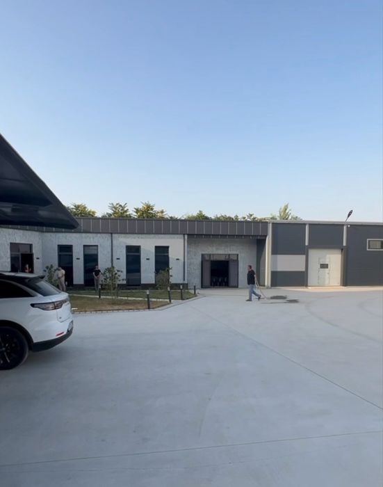 Продаётся Склодское помещения.