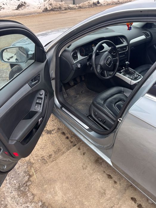 Audi A4/ B8 / 2011 / 2.0 / Impecabilă