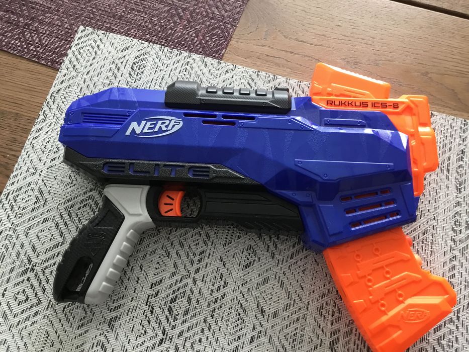 Бластер NERF -N-Strike , Rukkus ICS-8