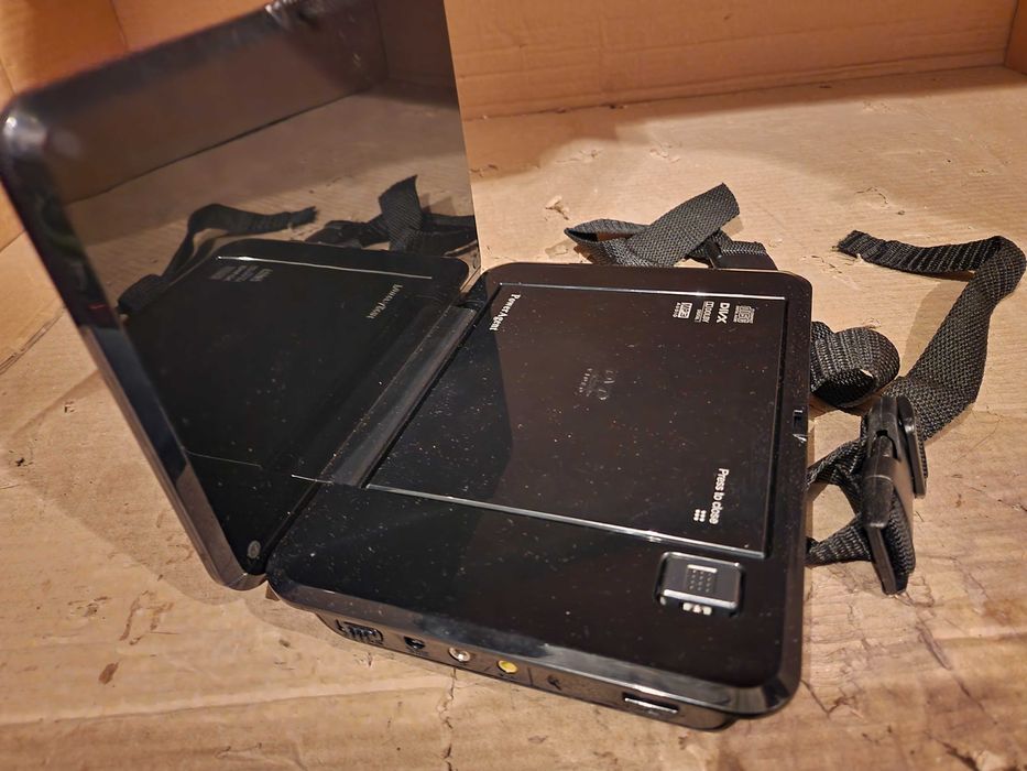 DVD плейър с два екрана Power Agent PDVD714T