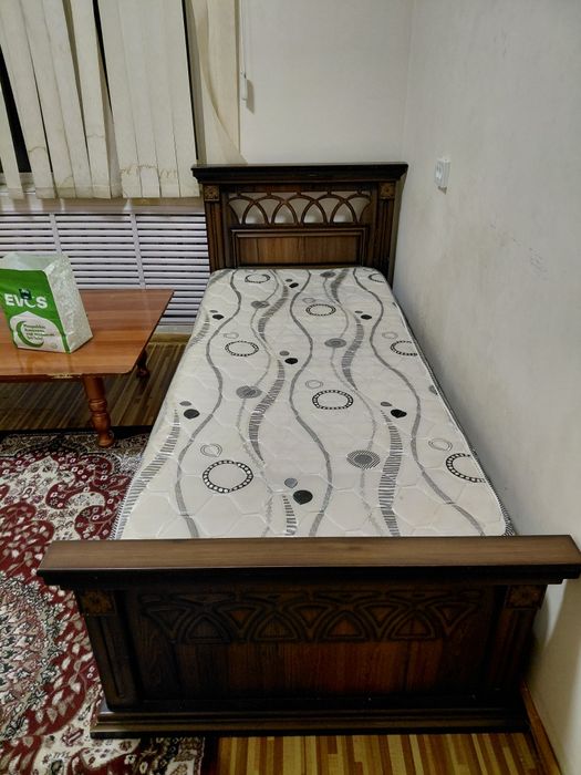 Продам односпальни кровать