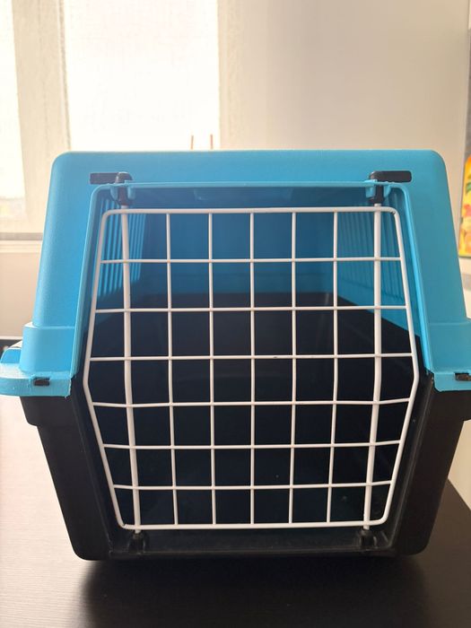 Бокс за домашни любимци