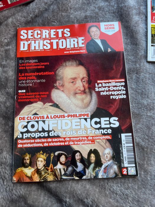 Lot 9 reviste Secrets d'Histoire (în limba franceză) - Stéphane Bern