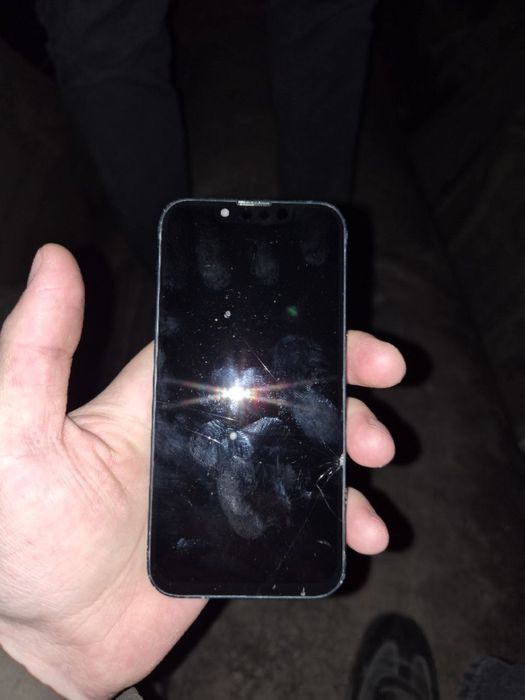 Айфон 13 мини обменяю