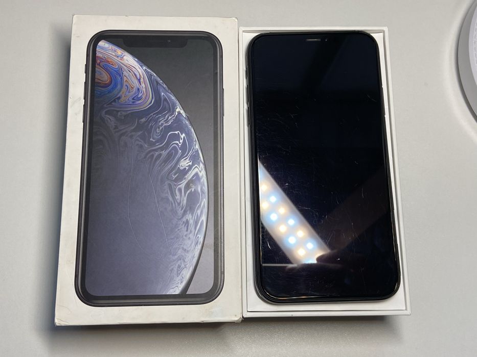 Айфон XR  жаксы состоянияда