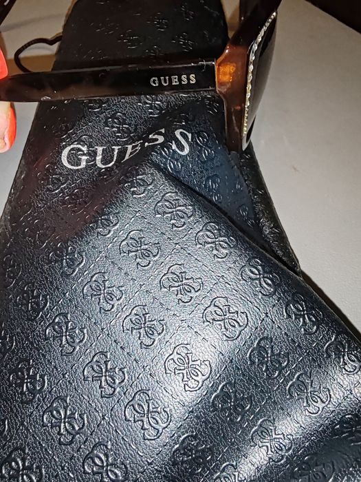Слънчеви Очила Guess
