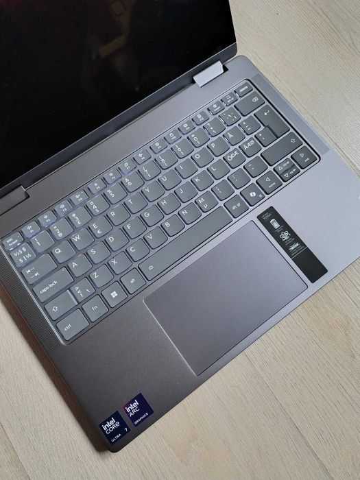 Lenovo Yoga 7 2-in-1 14ILL10, Intel Ultra 7 256V, OLED, 16GB , 1TB SSD