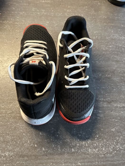 Обувки за тенис Wilson, отлично състояние