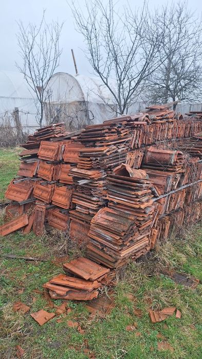 Țiglă  veche din demolari