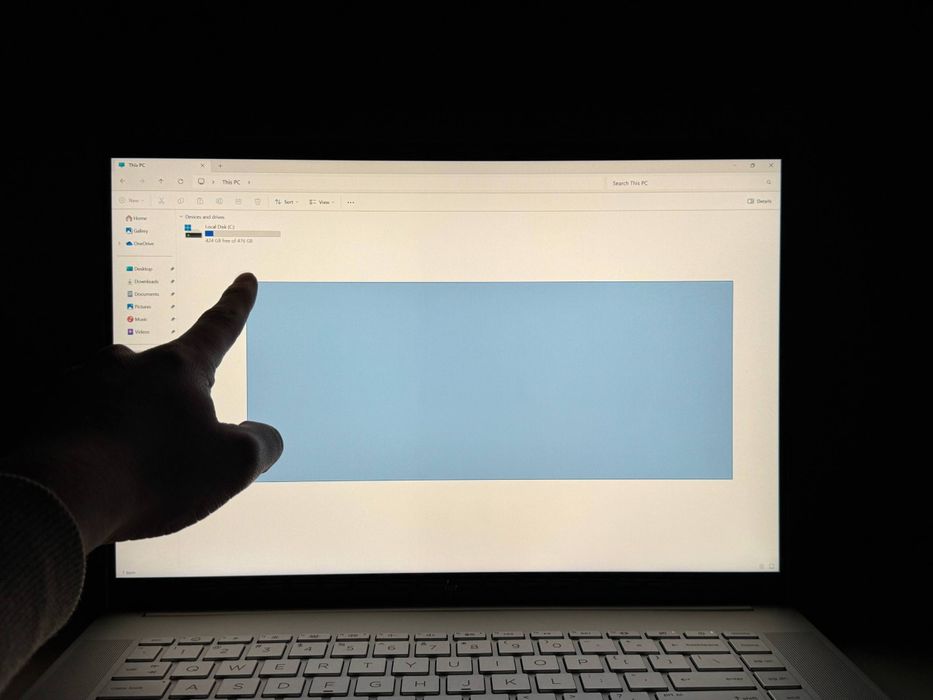 HP envy i7 13700H + RTX 4060 + Sensor