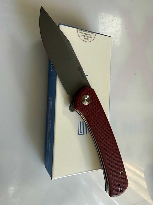 сгъваеми ножове SOG Terminus XR Black и SENCUT Snap Burgundy