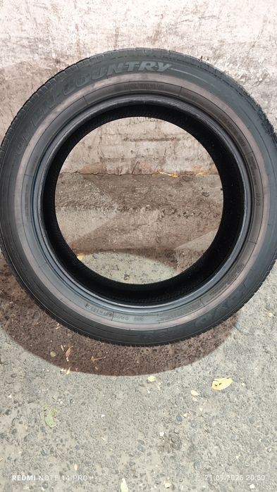 Продам бу шины 235/55/19 летние