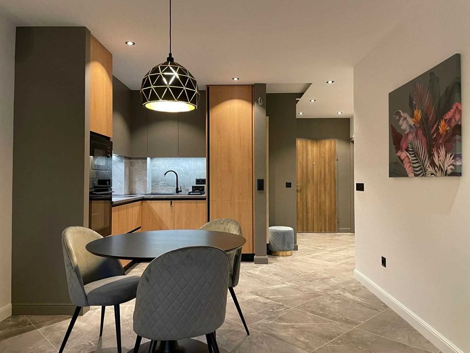 Дава се под наем Двустаен апартамент в София, Кръстова вада - 73 кв.м за 897.6 € - Снимка #4