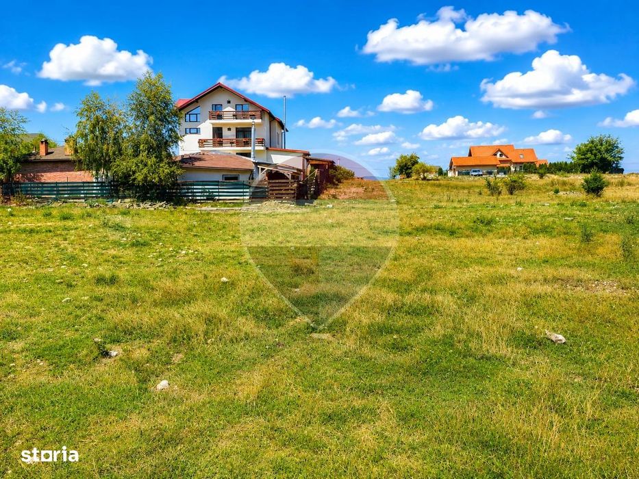 Teren intravilan cu PUZ aprobat Rasnov -Glajarie, 1372- 3966mp