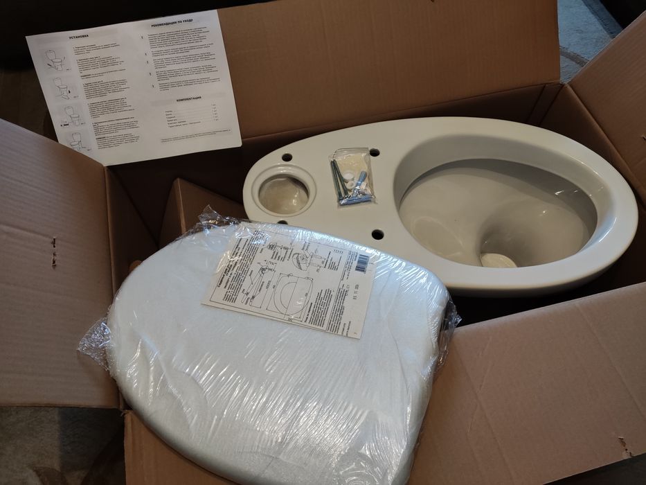 Новый унитаз Santeri