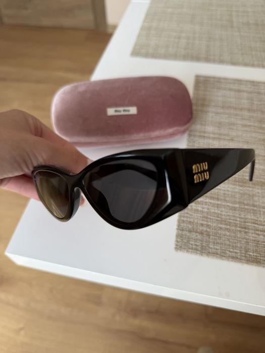 Miu miu слънчеви очила