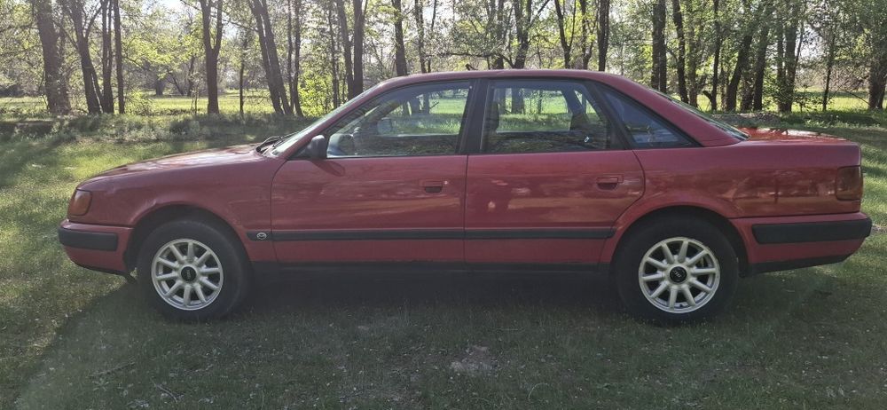 Продам ауди 100 с4