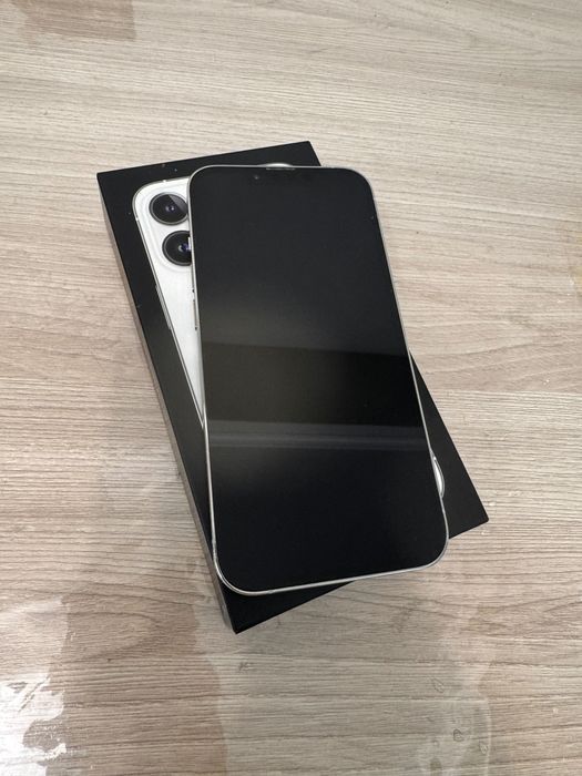 Продам iPhone 13 Pro в идеале айфон 13 про