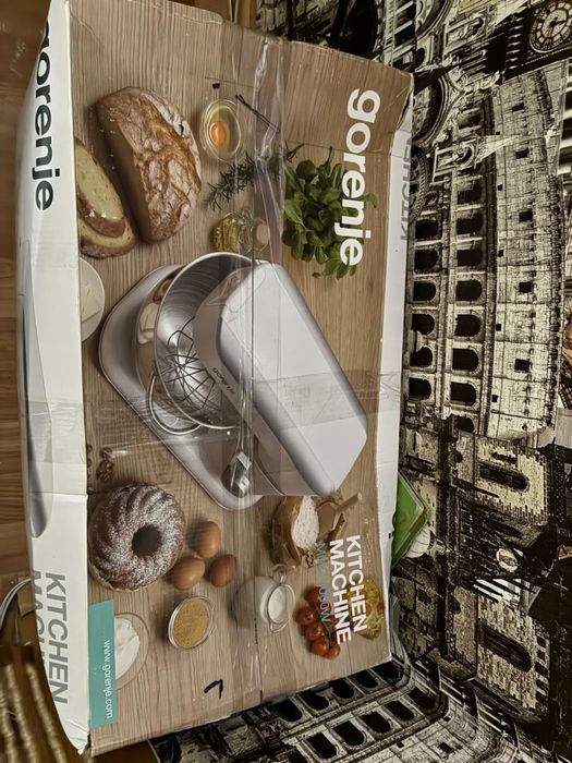 Кухонный комбайн KITCHEN MACHINE MMC 1000W