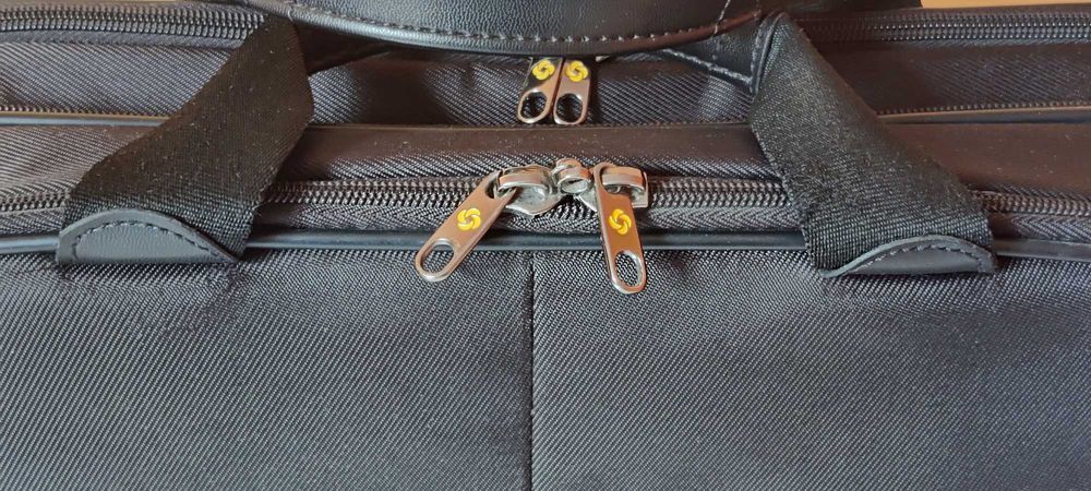 Бизнес чанта Samsonite