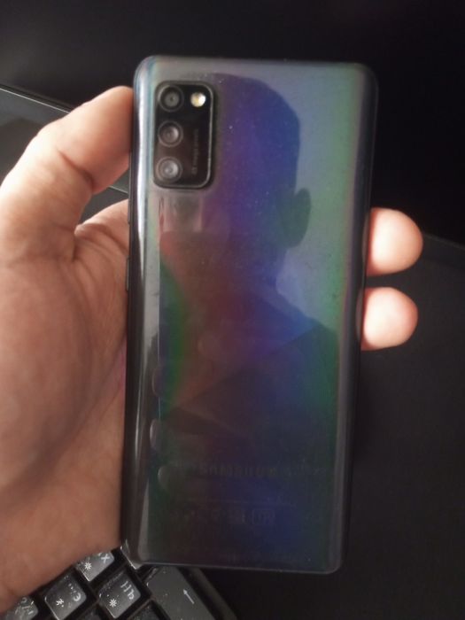 Samsung A41 6/64 gb Superamoled экран