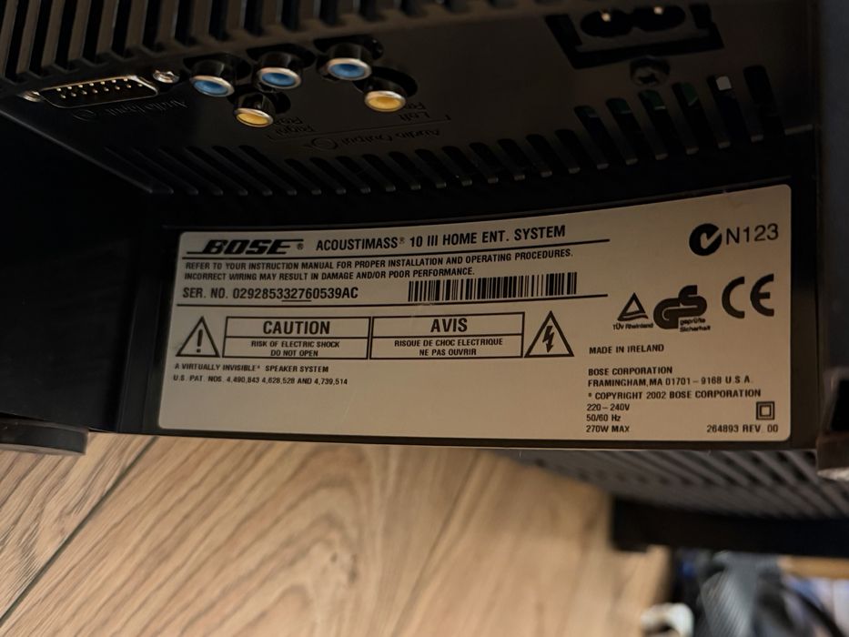 BOSE Acoustimass 10 Seria III Sistem 5.1 Surround