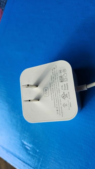 Продавам смарт колона Amazon Alexa Echo Dot