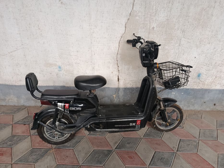 Срочно продам Электро скутер