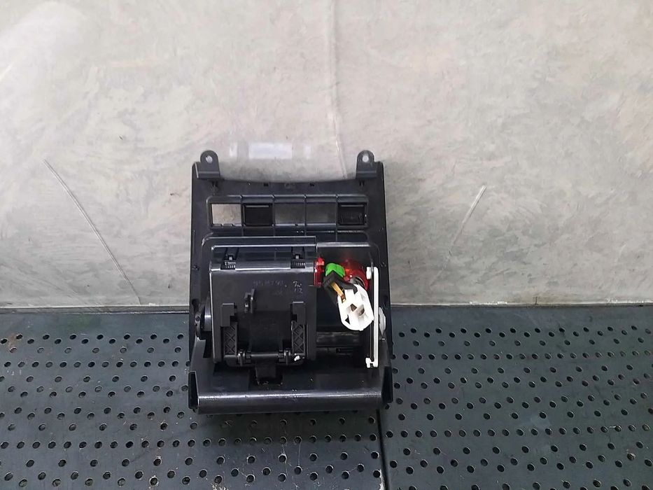 Scrumiera bricheta vw golf 6 5k 5k0857961