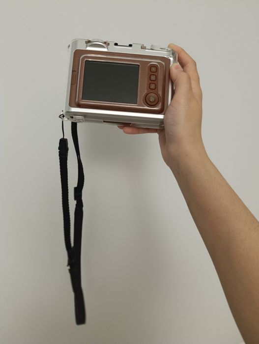 Fujifilm Instax Mini Evo коричневый